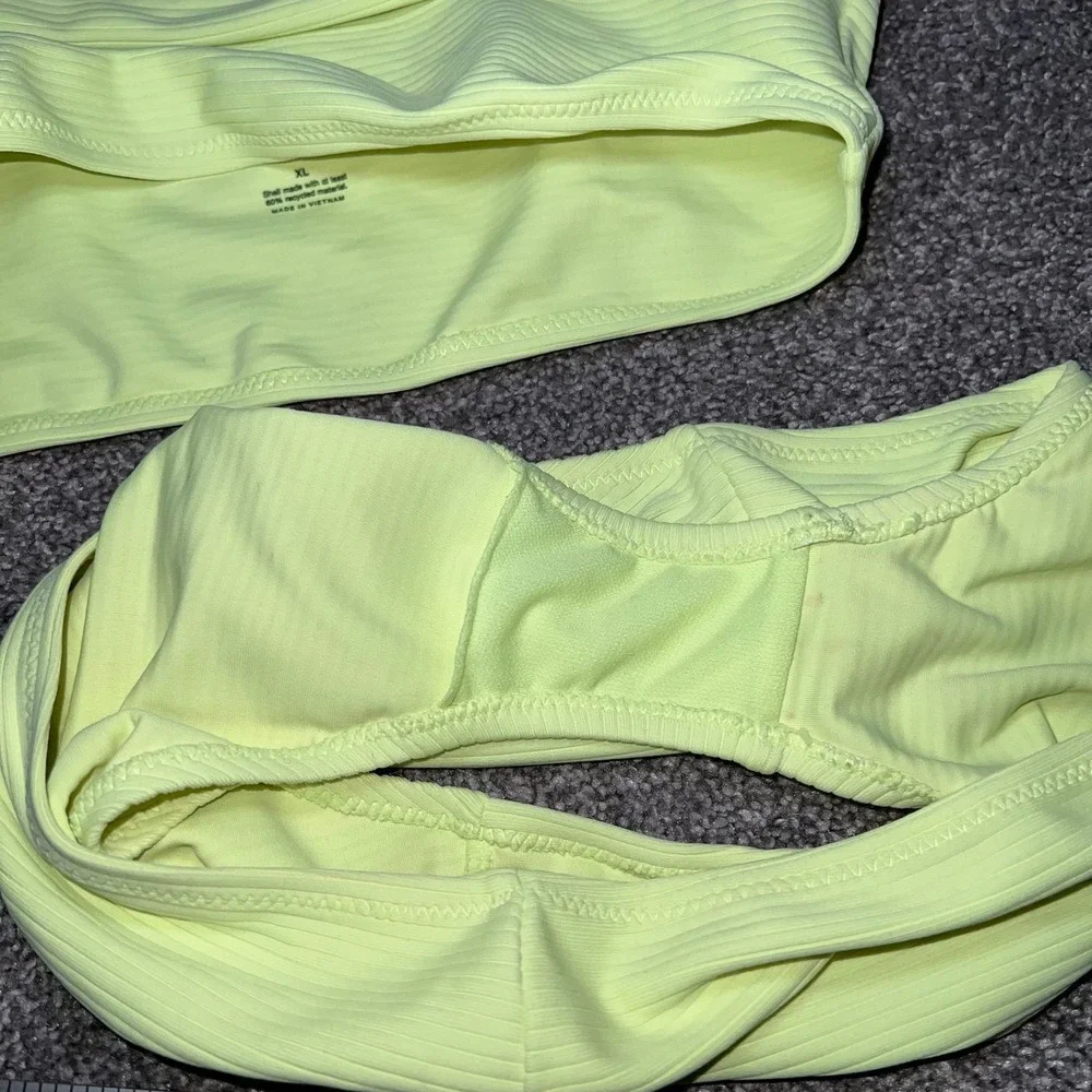 Girls Gap Bikini Size xl yellowish green